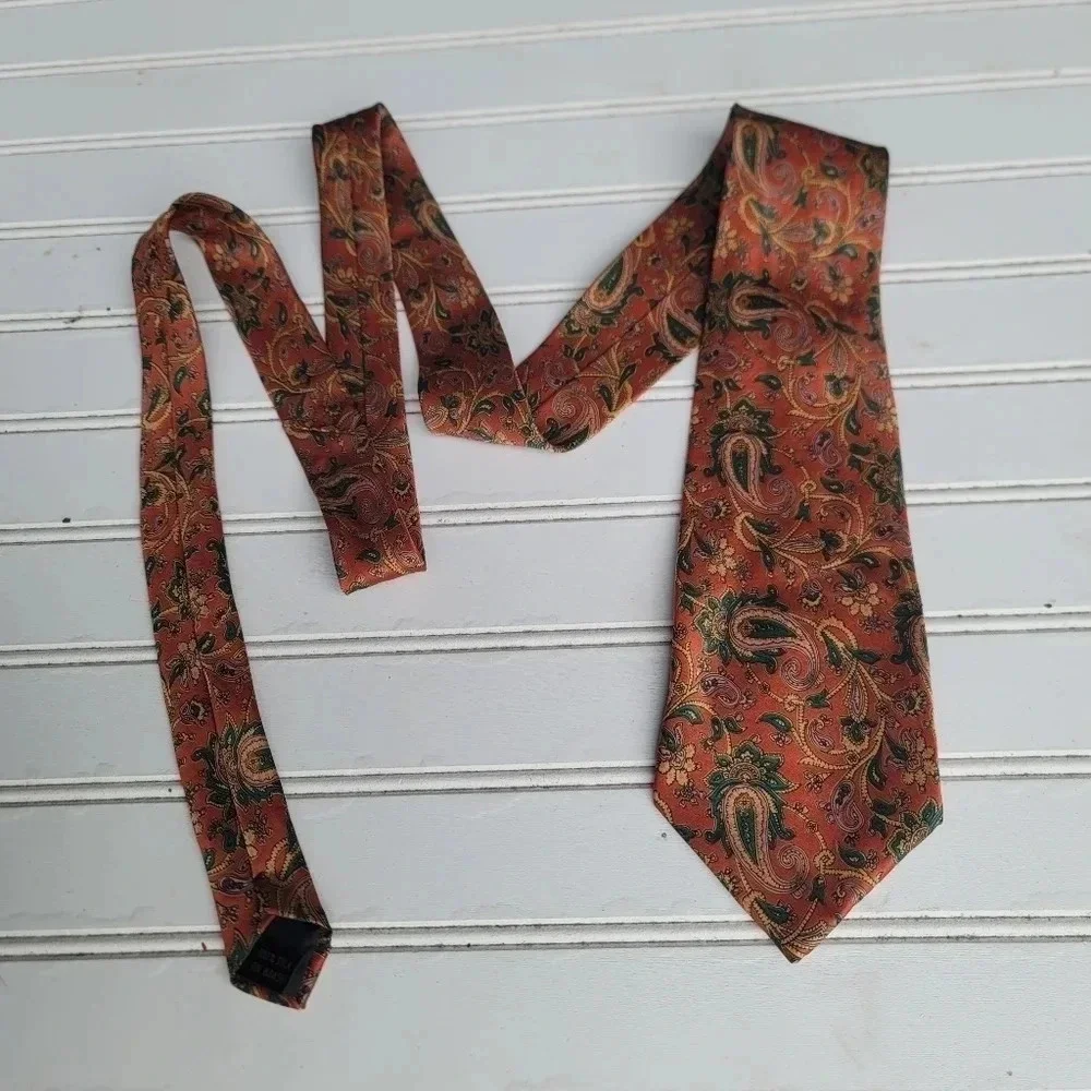 ART Classic Paisley Red Green Yellow JACQUARD WOVEN 100% Silk Men's Tie Necktie